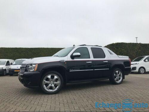 Chevrolet Avalanche 5.3 V8/ CUSTOM EDITION