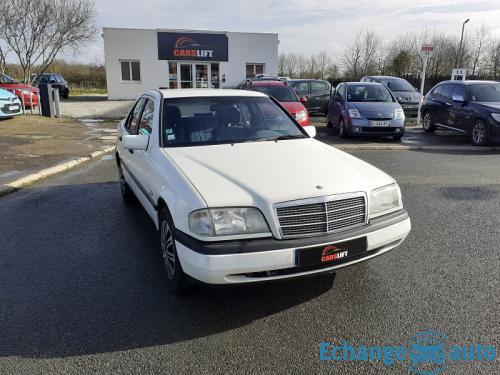 Mercedes C 250 2.5D 113 CH - VENDU POUR PIECES