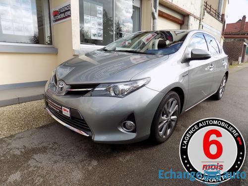 TOYOTA AURIS BUSINESS Auris Hybride 136h Business