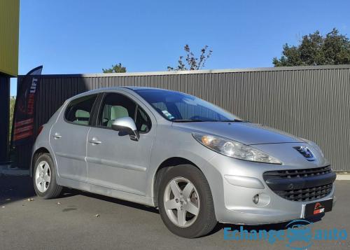 Peugeot 207 PACK SPORT 1.4 90CH - GARANTIE 6 MOIS