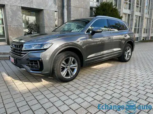 Volkswagen Touareg R-Line 4Motion