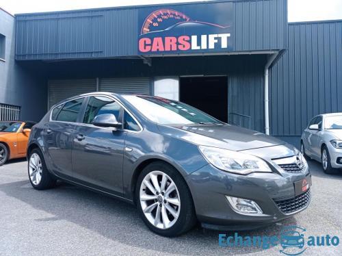 Opel Astra 1.7 CDTI 125cv COSMO