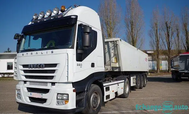 Tracteur Routier 4x2 IVECO STRALIS 560