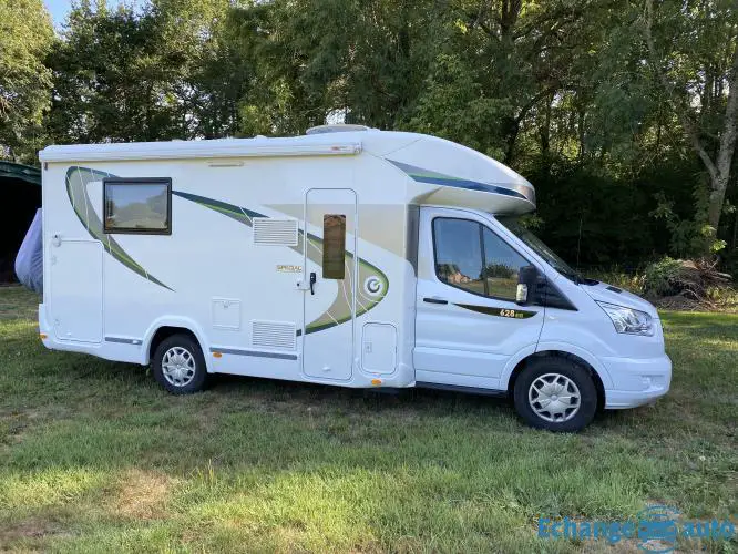 CAMPING-CAR CHAUSSON 628 EB édition spéciale