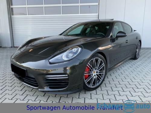 Porsche Panamera GTS ESSENCE