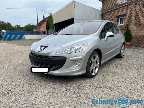 PEUGEOT 308 2.0 HDi 163ch FAP Féline A