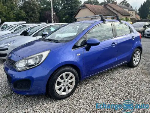 KIA RIO 1.2i 85ch