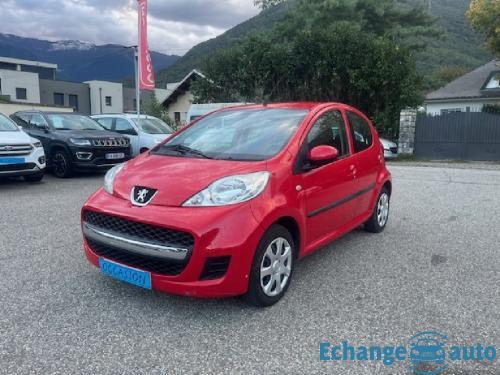 PEUGEOT 107 1.0e 68cv Trendy 5p 80 000km