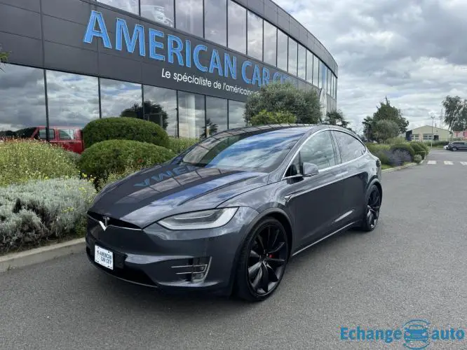 TESLA MODEL X