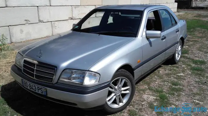 Mercedes C180 W202