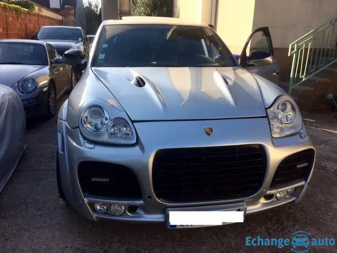 porsche cayenne turbo magnum