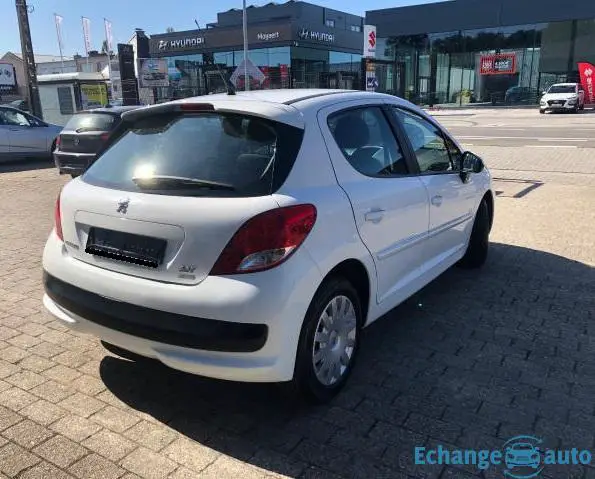 PEUGEOT 207 1.6 HDi 92ch FAP 98g 1MAIN/GAR12M