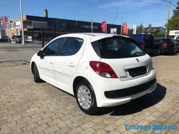 PEUGEOT 207 1.6 HDi 92ch FAP 98g 1MAIN/GAR12M