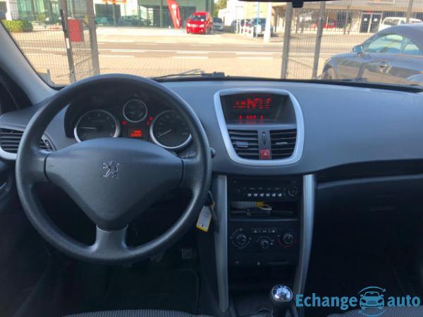 PEUGEOT 207 1.6 HDi 92ch FAP 98g 1MAIN/GAR12M