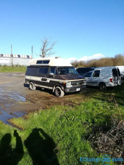 CHEVROLET Chevy van