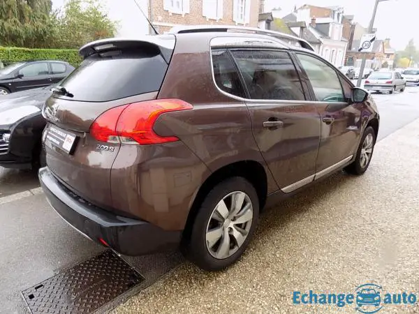 PEUGEOT 2008 1.6 VTi 120 ch  Allure