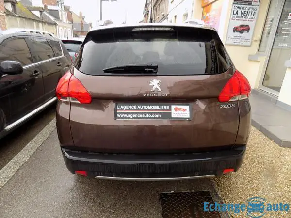 PEUGEOT 2008 1.6 VTi 120 ch  Allure