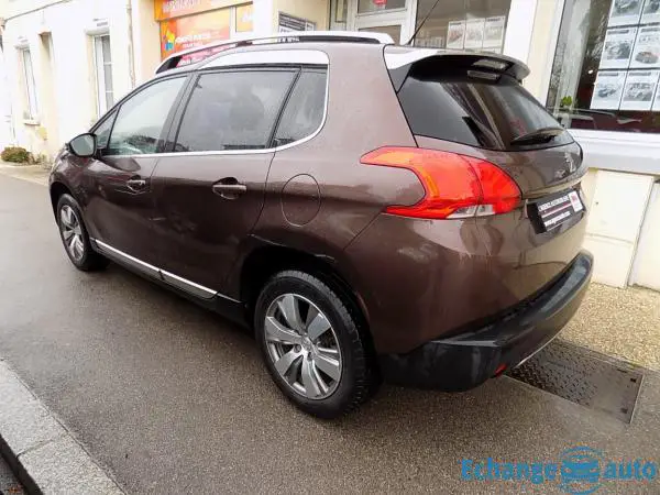 PEUGEOT 2008 1.6 VTi 120 ch  Allure