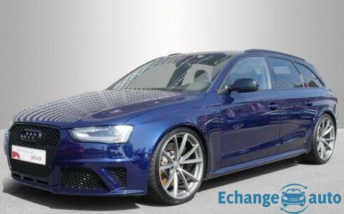 Audi RS4 Avant quattro tiptronic