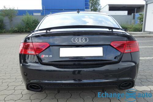 Audi RS5 4.2 FSI S tronic quattro