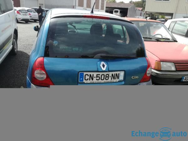 RENAULT CLIO 1.4i 16V Expression