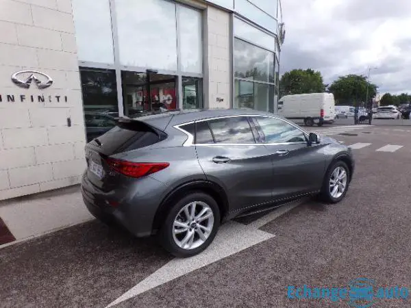 Infiniti Q30 1.6t 122 Business Executive