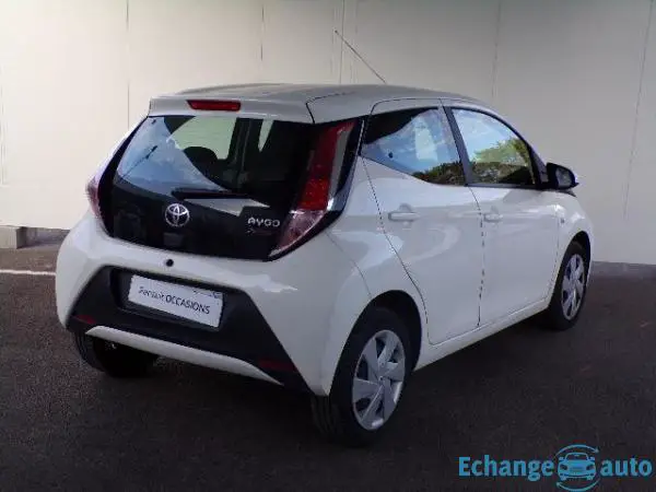 Toyota Aygo 1.0 VVT-i x-shift x-play