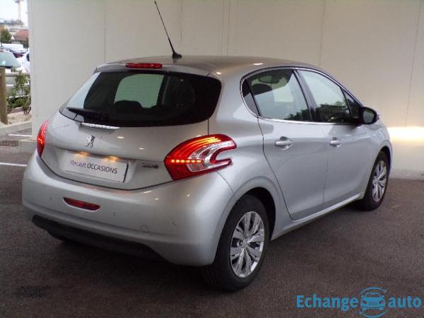 Peugeot 208 1.4 HDi 68ch BVM5 Style