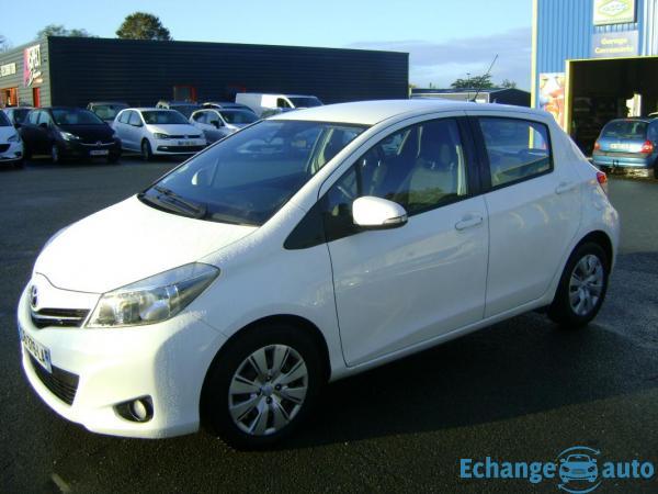 Toyota Yaris BUSINESS D4D 90 CV