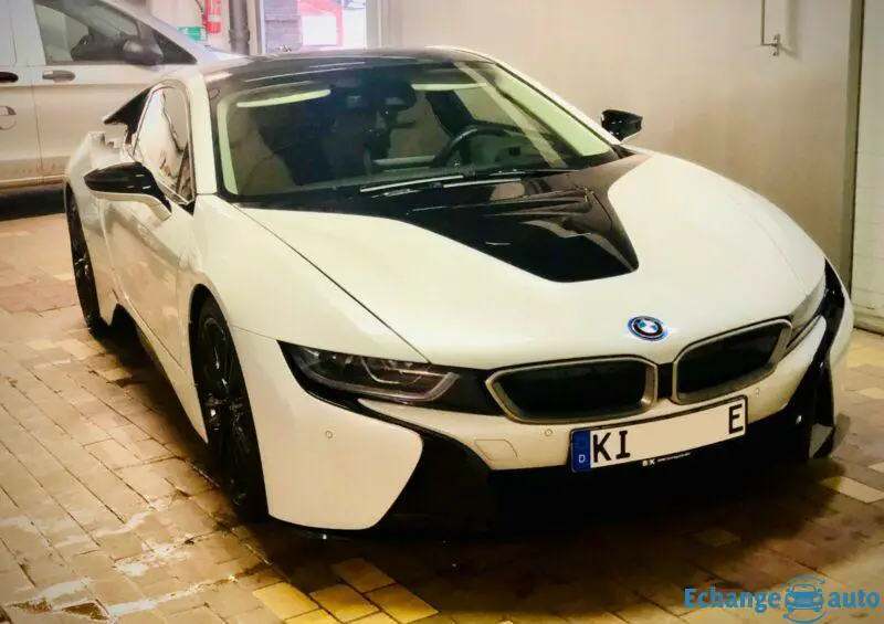 BMW i8 Coupe