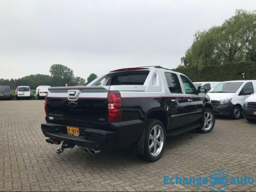 Chevrolet Avalanche 5.3 V8/ CUSTOM EDITION