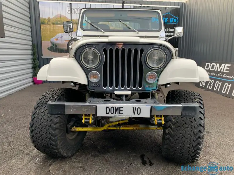 JEEP CJ7 V8