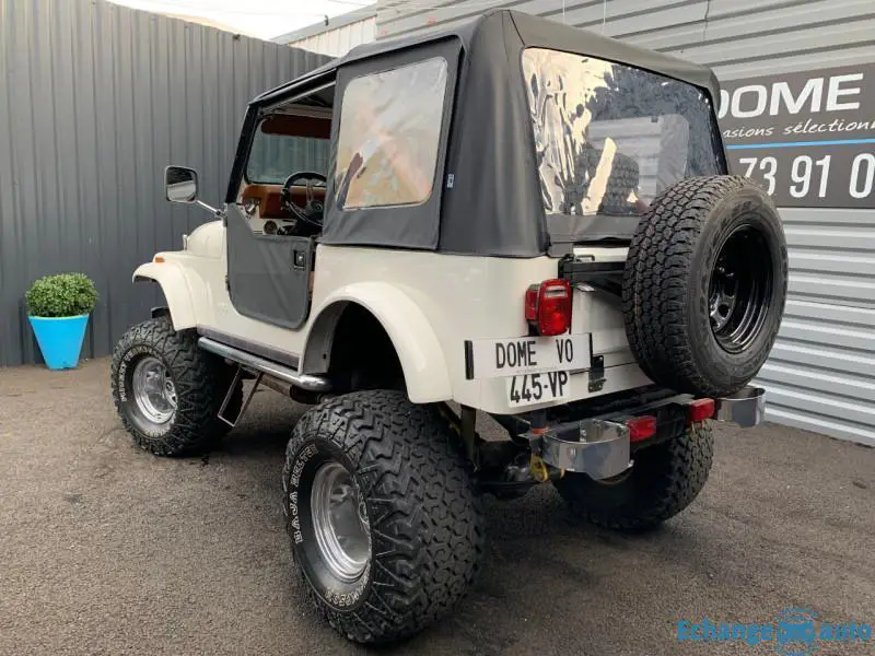 JEEP CJ7 V8