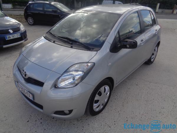 TOYOTA YARIS 90 D-4D Confort Pack MMT 5p