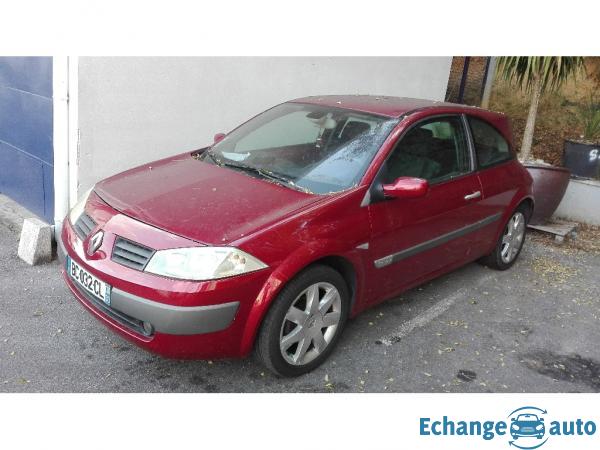 RENAULT MEGANE COUPE 1.6 16v 115ch Sport Dynamique