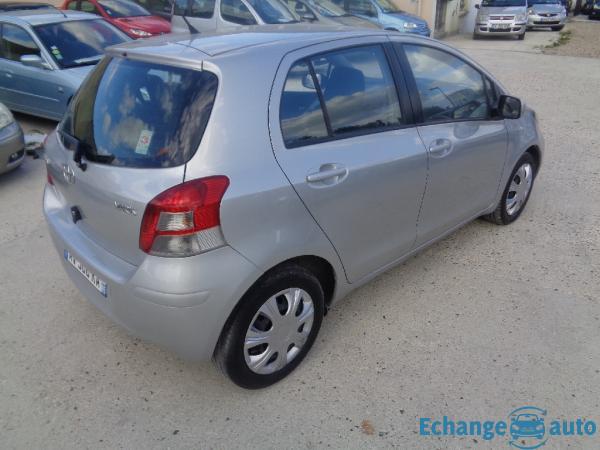 TOYOTA YARIS 90 D-4D Confort Pack MMT 5p