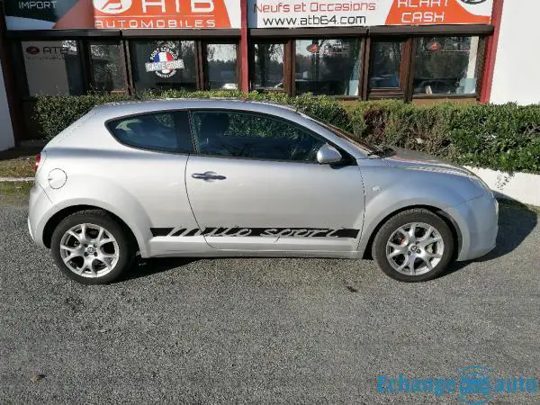 ALFA ROMEO MITO 1.4 T-Jet 155 Distinctive 