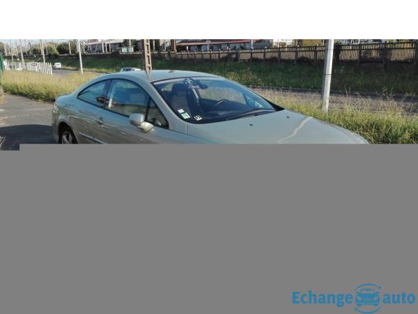 PEUGEOT 407 COUPE 2.7 V6 HDi Sport Pack BAa FAP (2007A)