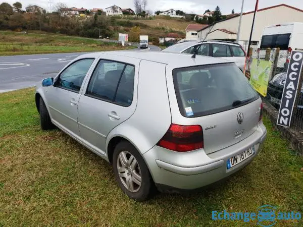 VOLKSWAGEN GOLF 1.9 TDI 115ch Carat 4Motion 5p