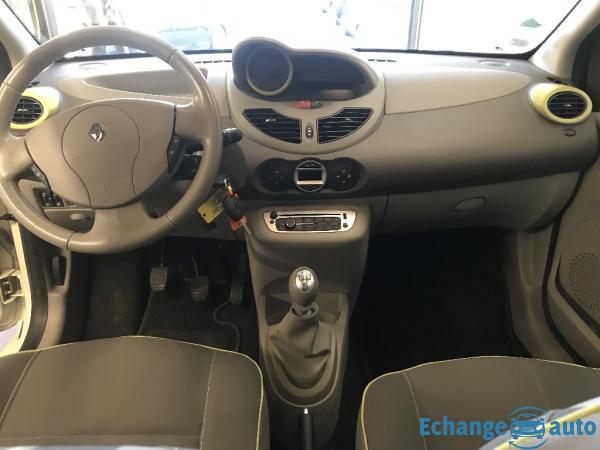 RENAULT TWINGO II 1.2 LEV 16v 75 eco2 Privilège 