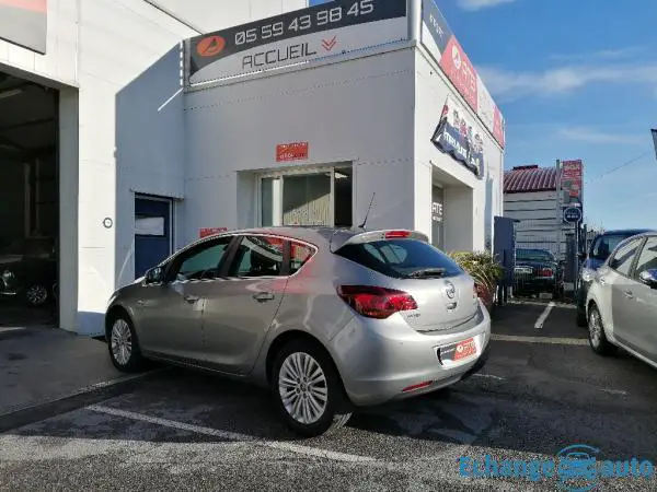 OPEL ASTRA 1.7 CDTI 110 ch FAP Cosmo