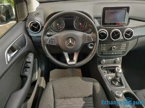 MERCEDES BENZ CLASSE B 160 d Intuition 