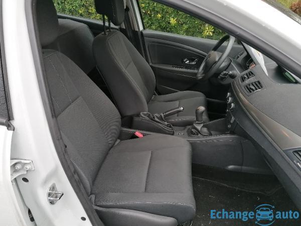 RENAULT MEGANE III SOCIETE DCI 90 FAP ECO2 AIR