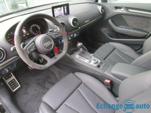 Audi RS3 Sportback S TRONIC