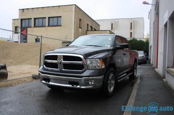 Dodge Ram 1500 crew cab 5.7 l v8 classic