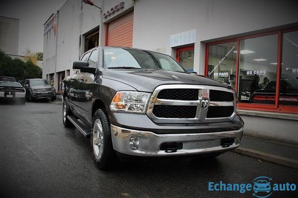 Dodge Ram 1500 crew cab 5.7 l v8 classic