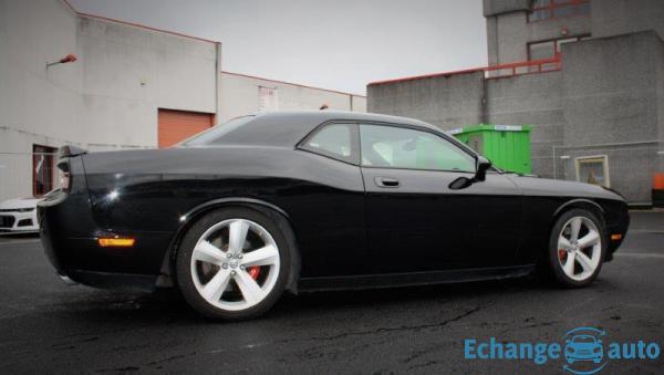 Dodge Challenger Srt8 6.1l hemi