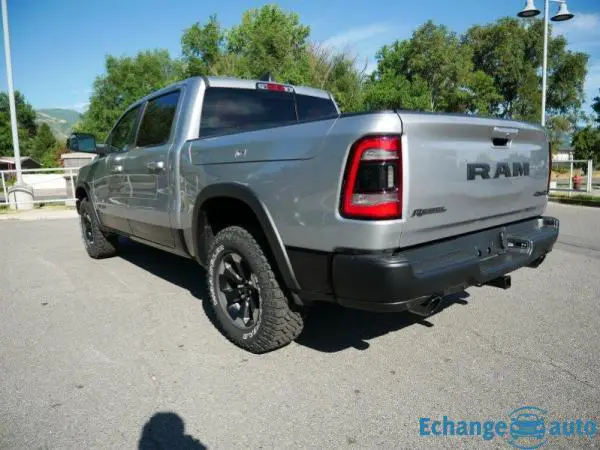 Dodge Ram 1500 rebel 12'' ser top 5.7l hemi 395hp