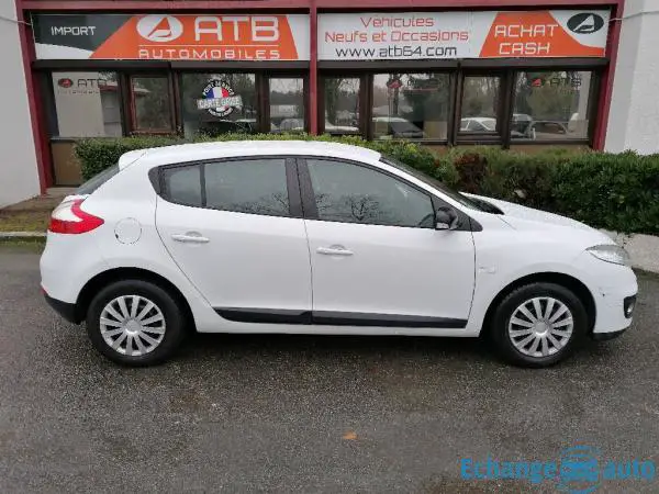 RENAULT MEGANE III SOCIETE DCI 90 FAP ECO2 AIR