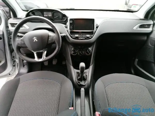 PEUGEOT 208 1.2 PureTech 82ch BVM5 Style 